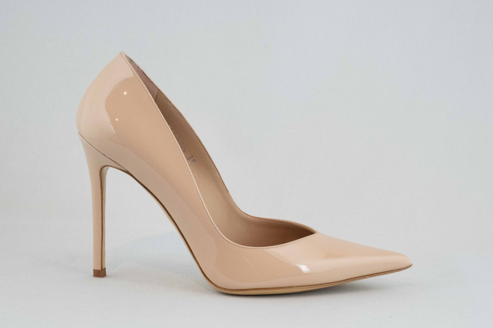 Patent leather nude shoes Clearance